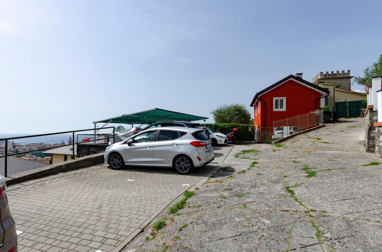 Joivy Inviting Flat With Garden And Sea View In Rapallo Exterior photo